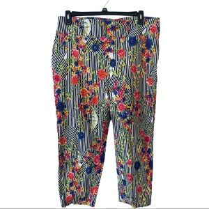 Attyre Floral pattern trouser legging